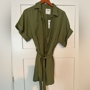 Abercrombie linen dress with tie belt